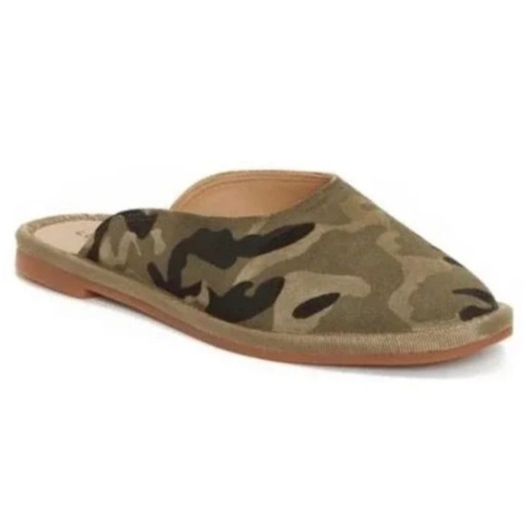 Lucky Brand Arvy camo slip on clogs - Picture 1 of 5